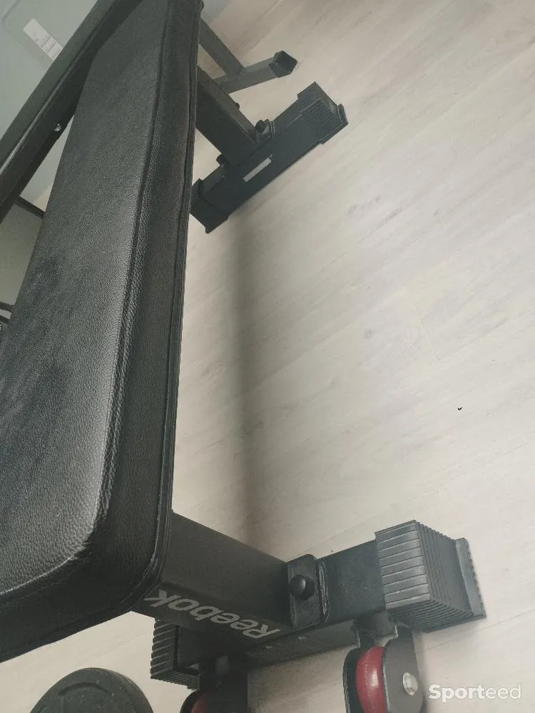 Banc musculation Reebok  d'occasion Ajouté le : 08/07/2024